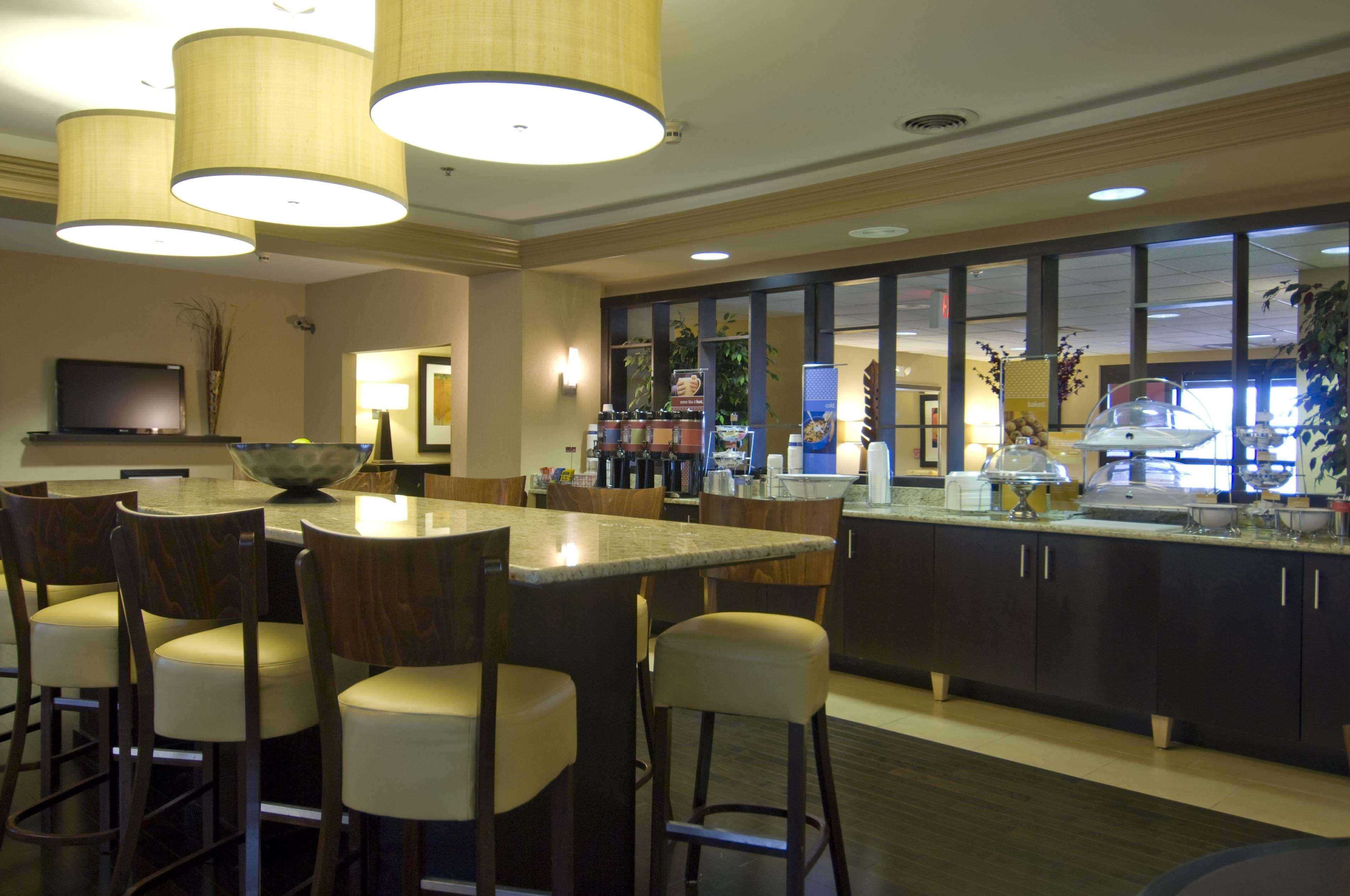 Hampton Inn Corydon Restoran fotoğraf