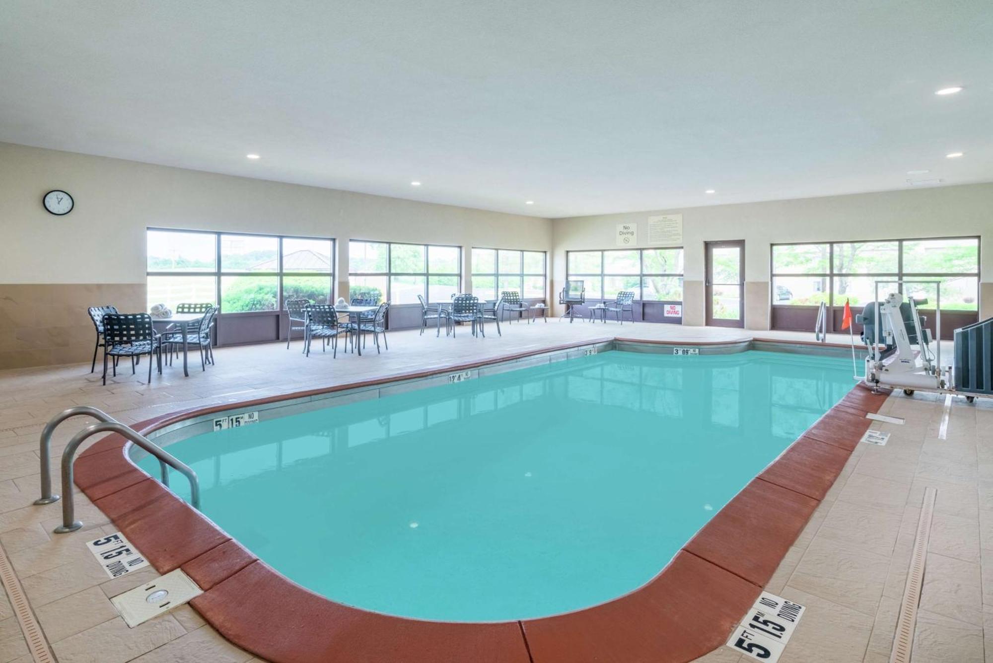Hampton Inn Corydon Dış mekan fotoğraf